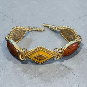Gorgeous Designer Whitney Kelly WK toggle bracelet